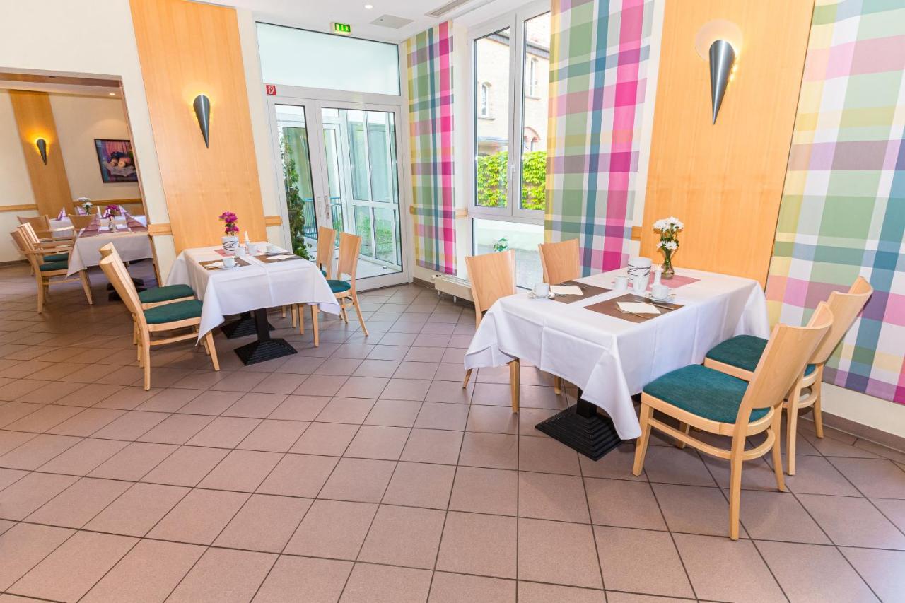 Akzent Parkhotel Trebbin Bagian luar foto