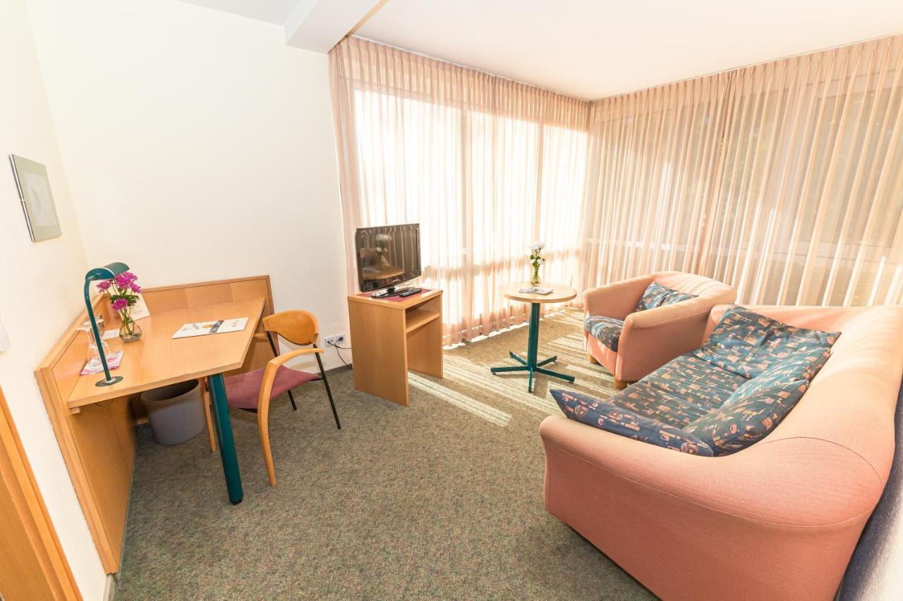 Akzent Parkhotel Trebbin Bagian luar foto