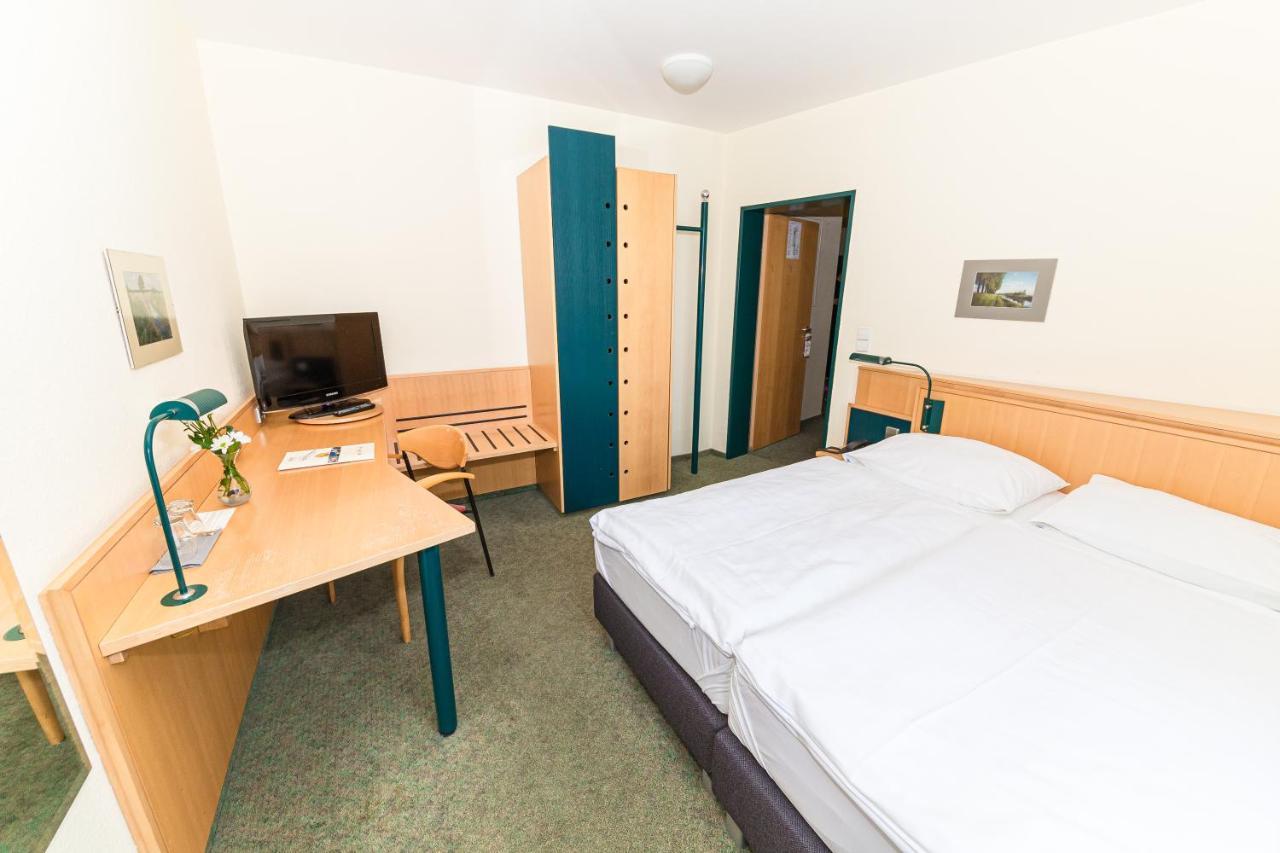 Akzent Parkhotel Trebbin Bagian luar foto
